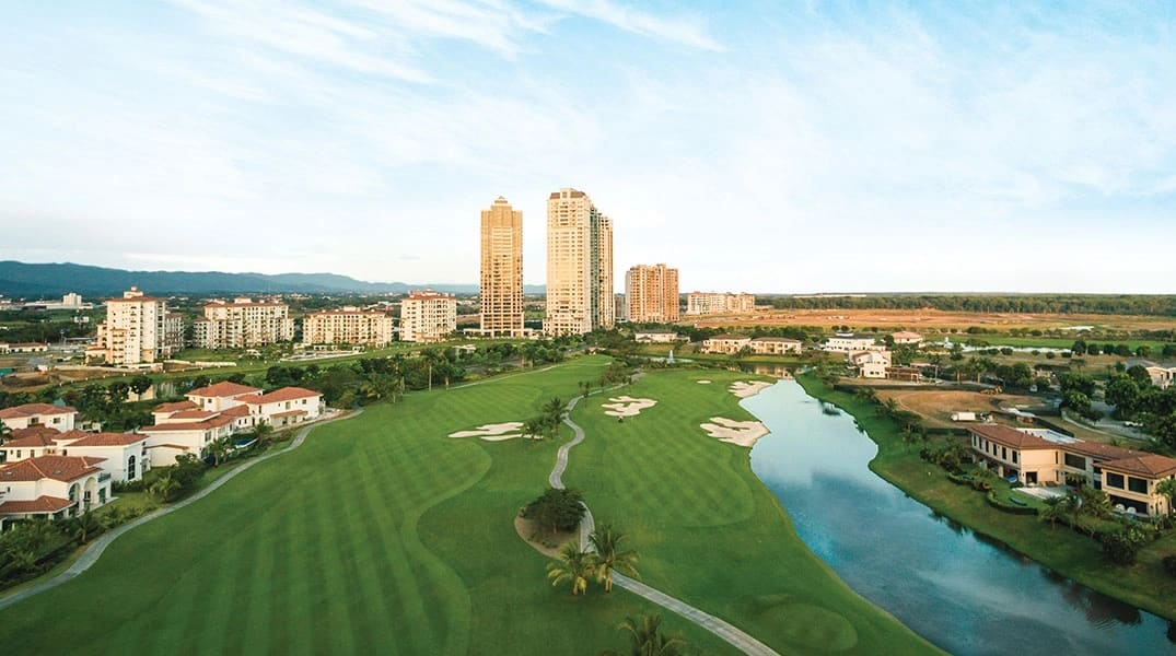 Invierte en Panamá con apartamentos de lujo en Oceana si vives en Uruguay